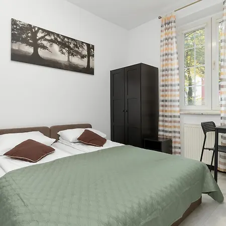 Functional In Center By Renters Daire