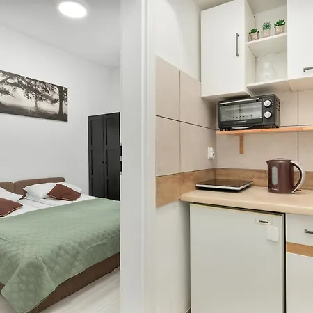 Functional In Center By Renters Daire *