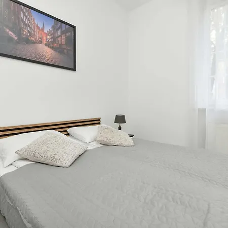 Functional In Center By Renters Daire Gdansk