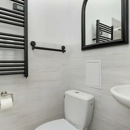 Functional In Center By Renters Gdansk