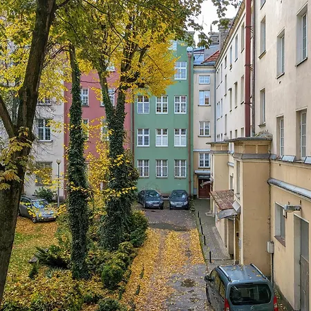 Functional In Center By Renters * Gdansk