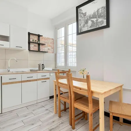 Functional In Center By Renters * Danzica